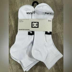 🆕DC SHOE 5 PACK MEN'S QUARTER SOCKS STYLE #43DC376961TA-WHT SHOE SIZE 6-12 NWT
